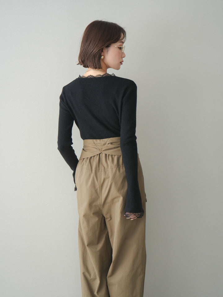 [予約]レースドッキングVネックニットトップス/black