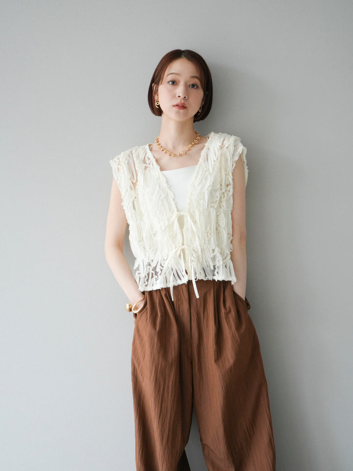 [SET] 提花蕾絲蝴蝶結上衣+麻質下擺迴力寬褲（2件套）