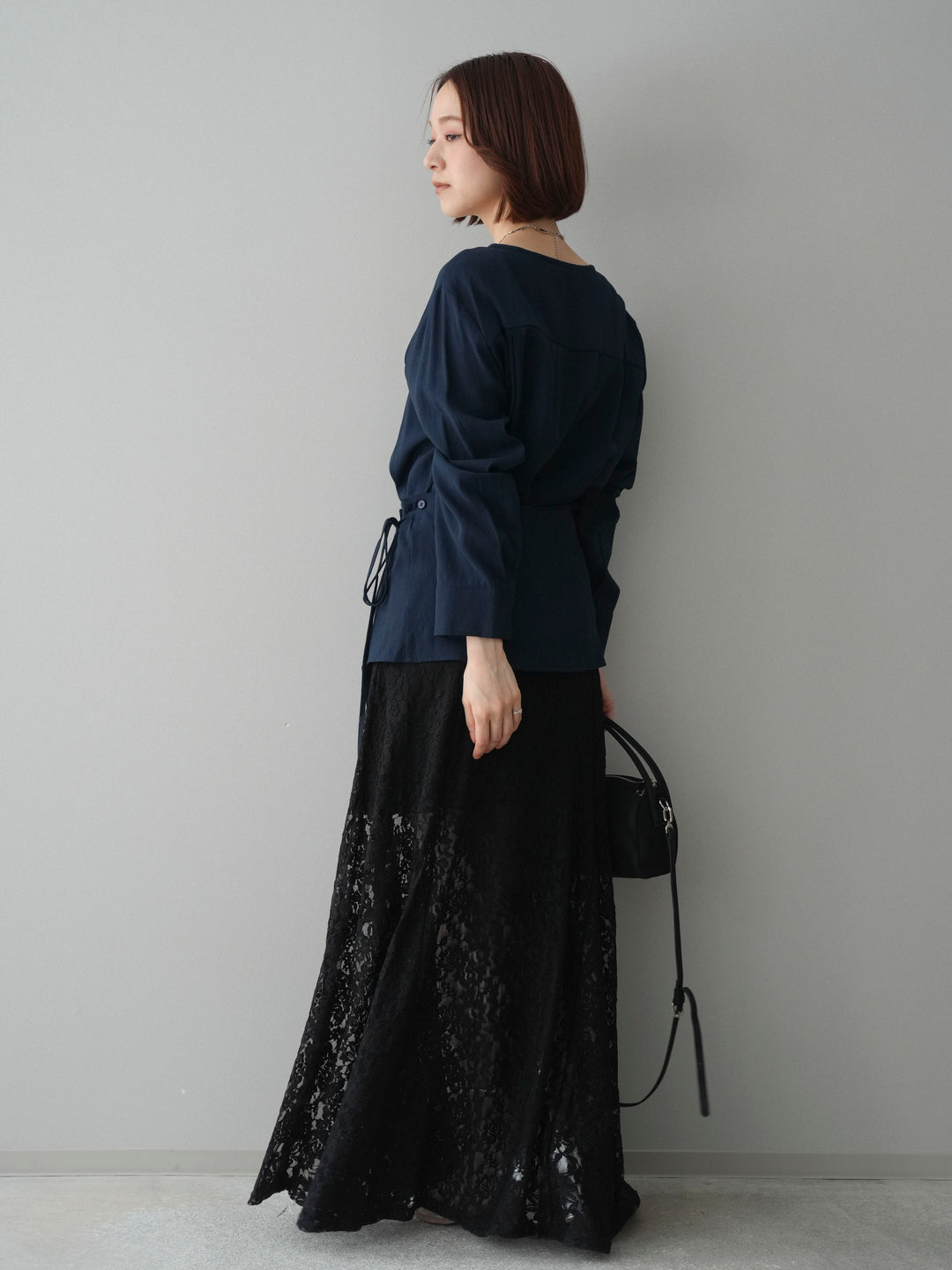 [予約]コットンライクラップブラウス/navy