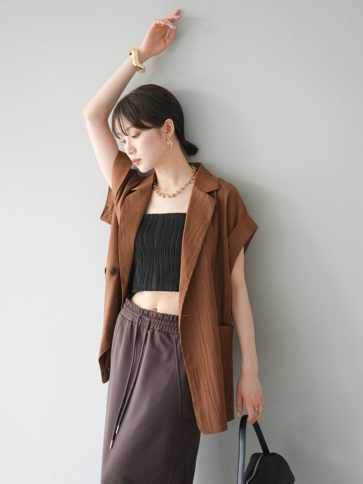 【預購】波浪滾邊杯裸色吊帶背心/黑色