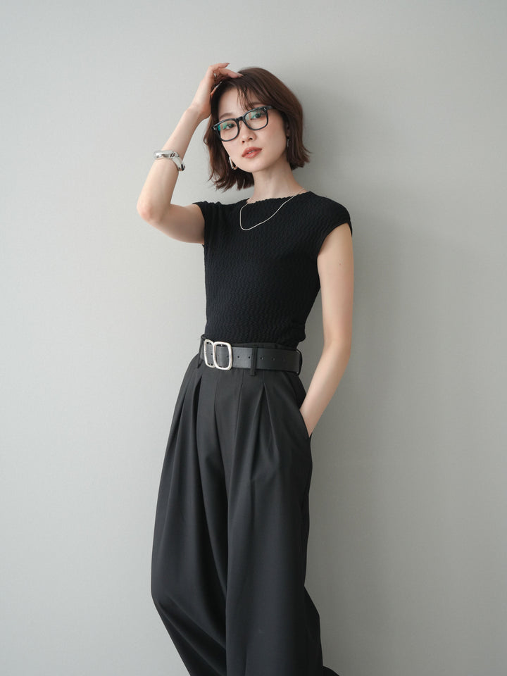 [予約]サイドシャーリングボトルネックノースリーブニットプルオーバー/black