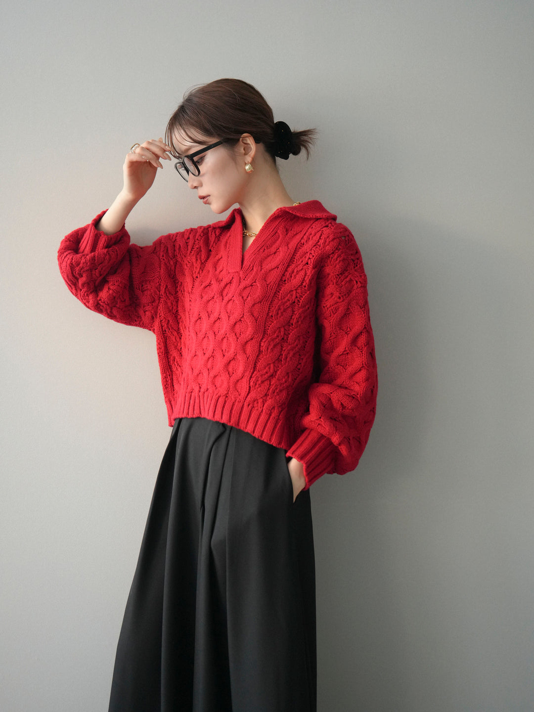 [予約]バルキーケーブルクロップド開襟プルオーバー/red
