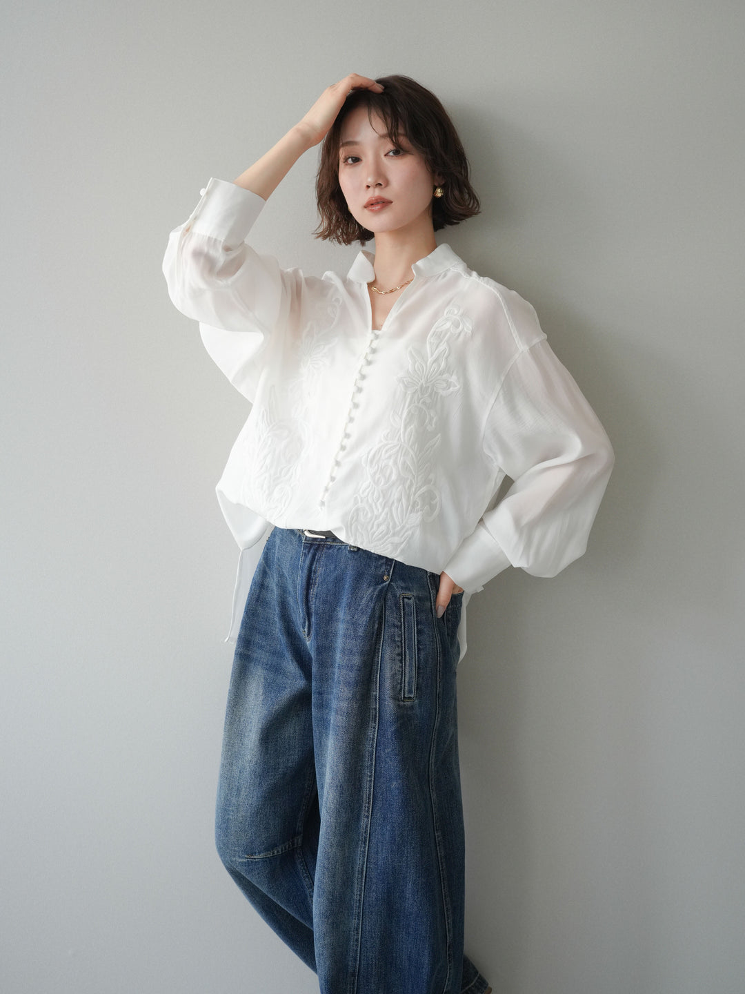 【預購】前繩刺繡襯衫/白色