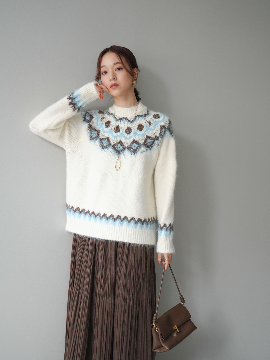 [SET]ソフトタッチ求心柄ニットプルオーバー+裾レーススウェードプリーツマキシスカート(2set)