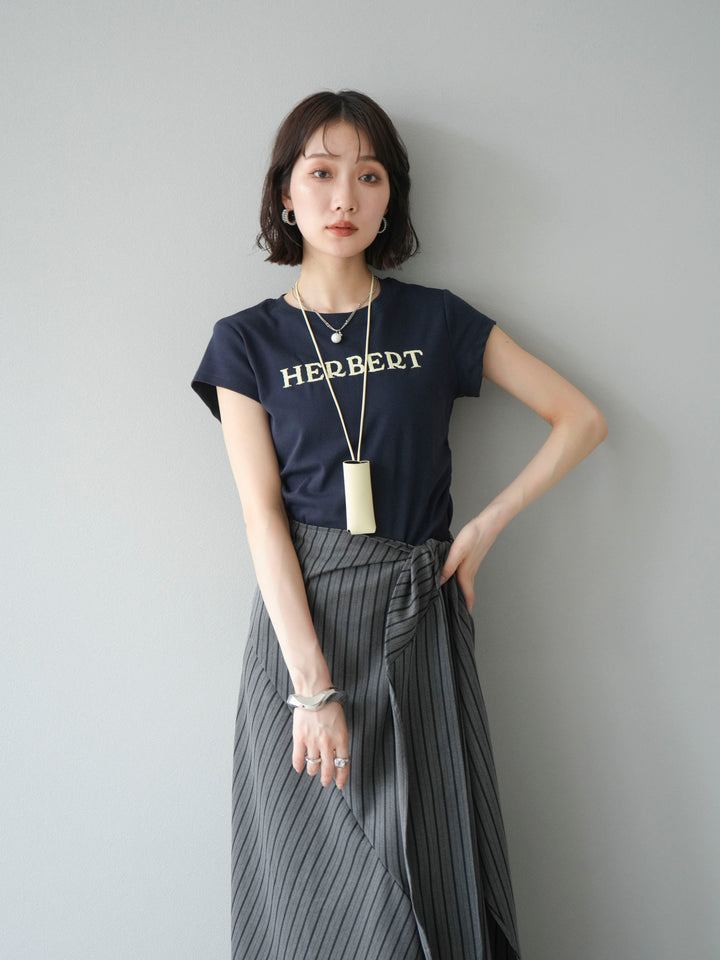 [SET]刺繍ロゴTシャツ＆レザーポーチネックレスSET +サイド巻きツイルスカート(2set)