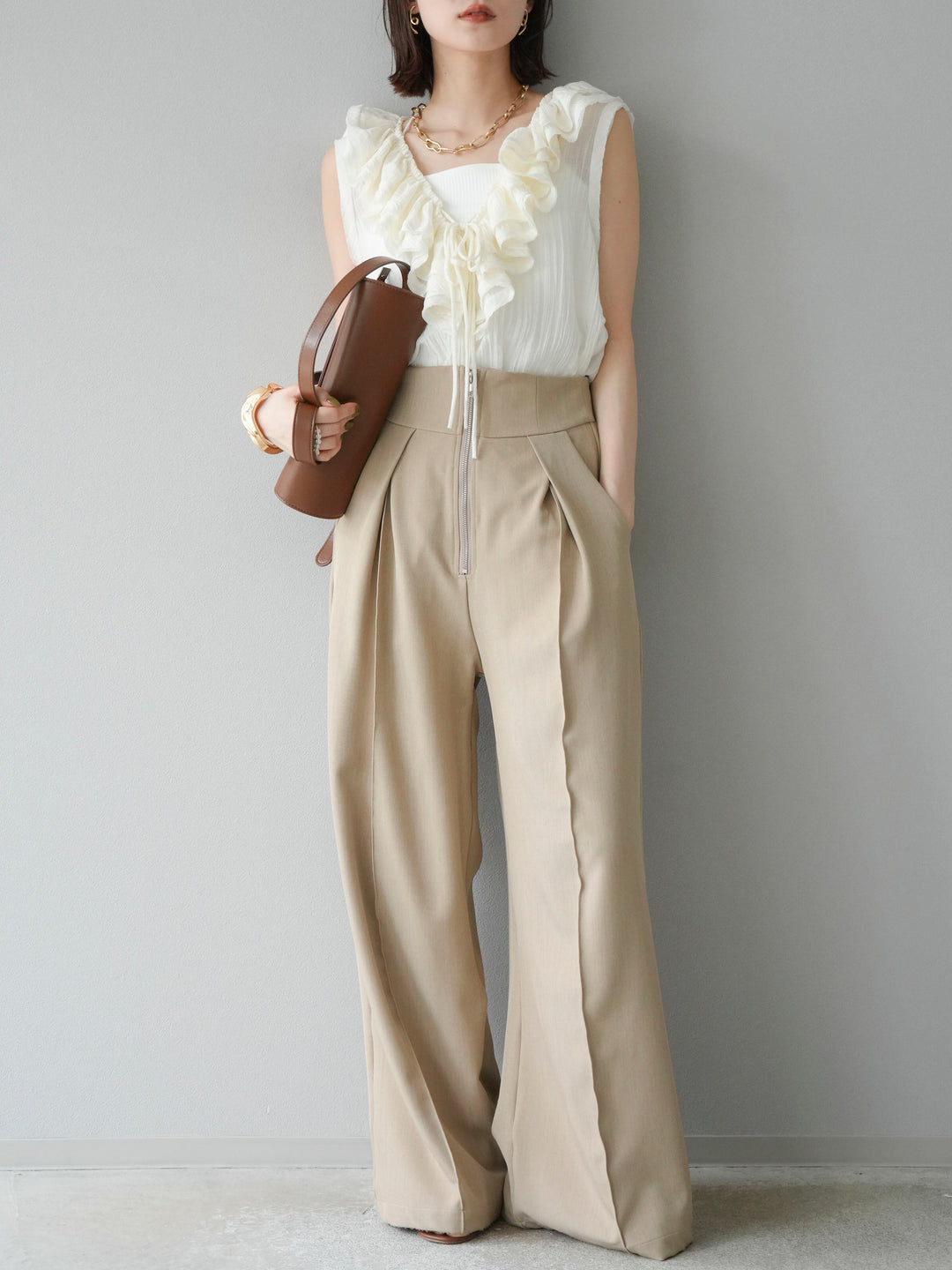 [予約]ワッシャーラッフルノースリーブブラウス/アイボリー