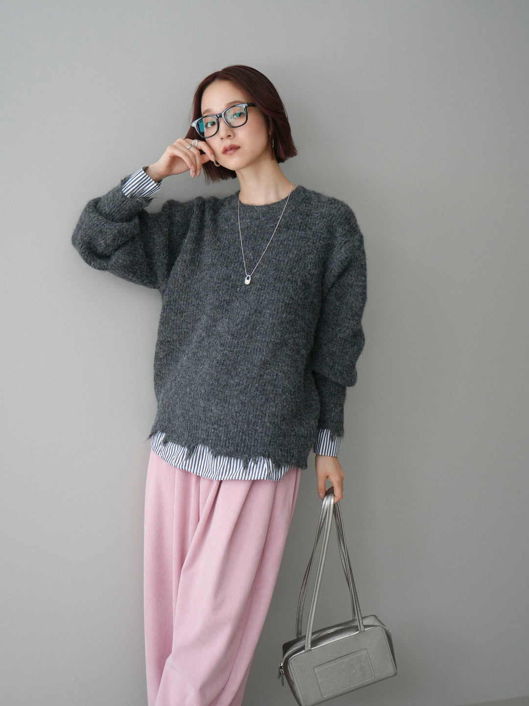 [SET]裾シャツレイヤードダメージニットプルオーバー+コーデュロイサイドタックコクーンパンツ(2set)