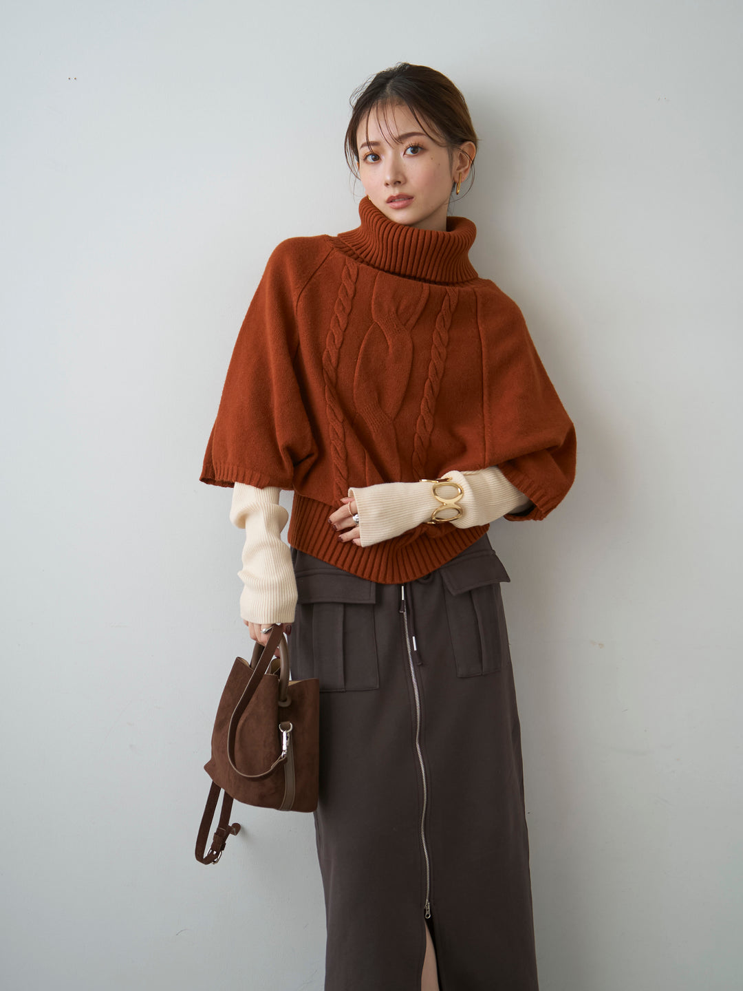 【預購】高領麻花披肩針織上衣/橘色