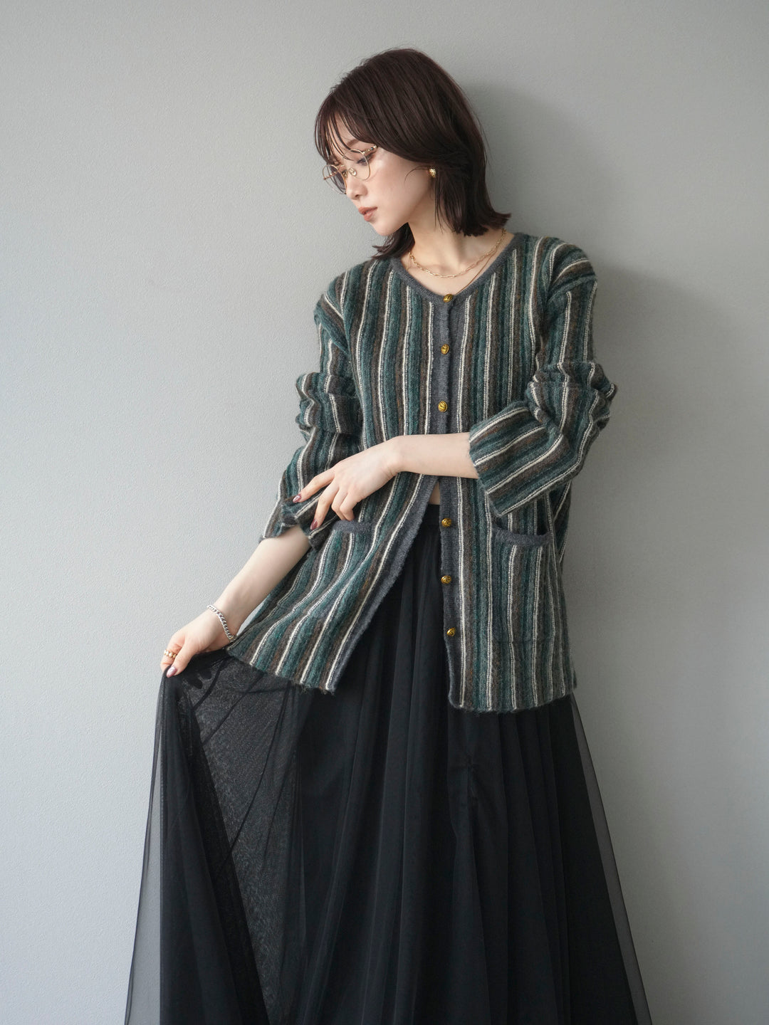 [予約]アンティークボタンストライプニットカーディガン/charcoal
