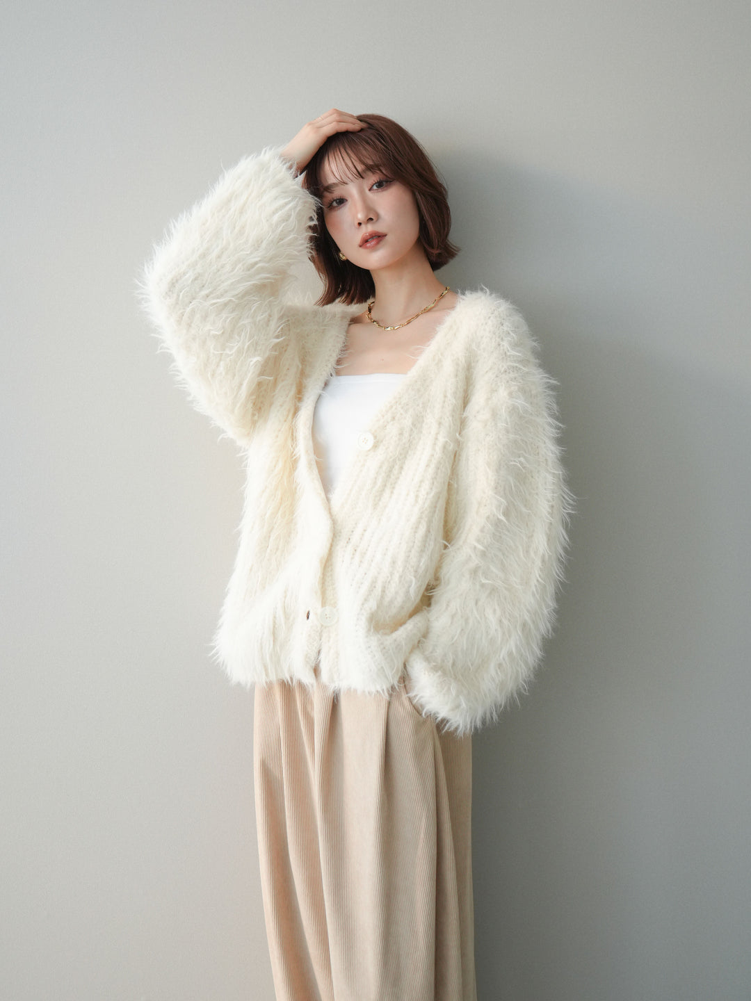 [予約]シャギーオーバーニットカーディガン/white