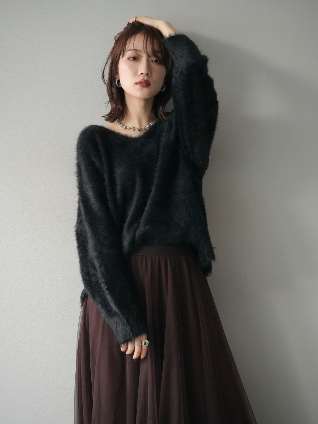 [予約]バックリボンVネックシャギーニットプルオーバー/black