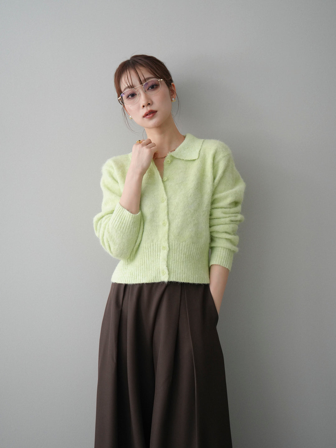 [SET]モヘア衿付きボタンプルオーバー+選べるアクセセット(2set)