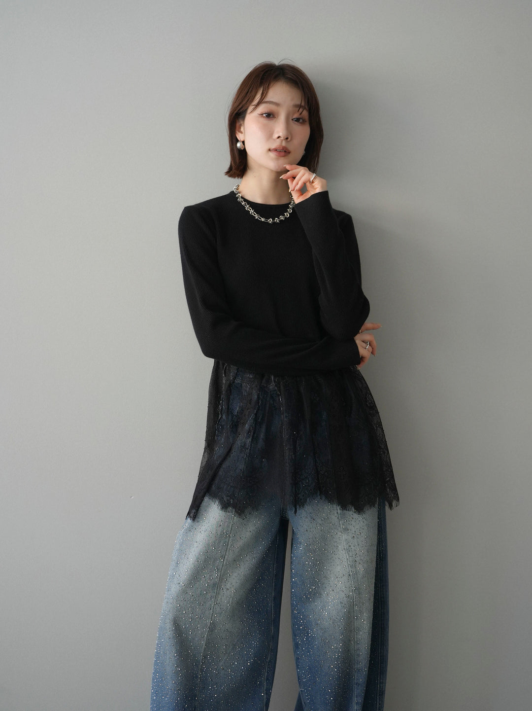 [SET]クルーネックレースドッキングリブニットトップス+フロントビジューカーブデニムパンツ(2set)