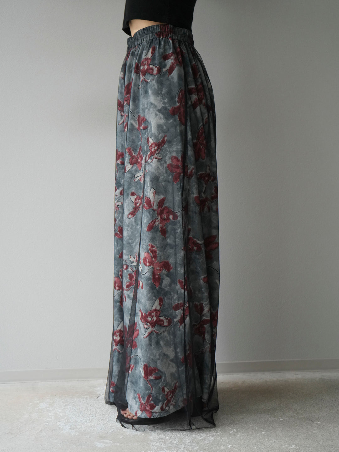 [予約]フラワープリントチュールレイヤードパンツ/グレー