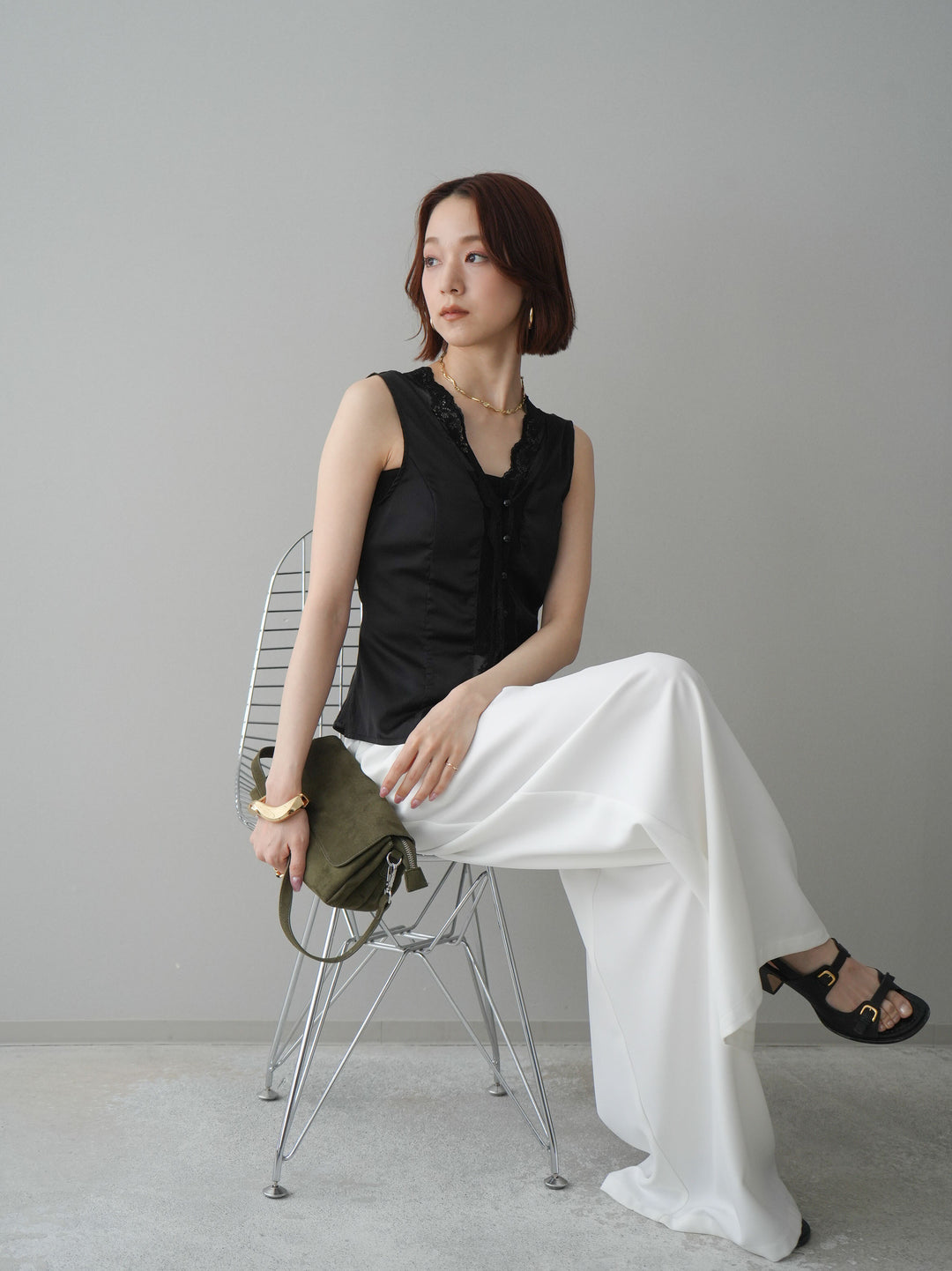 [予約]ノースリサテンレースキャミソール/black