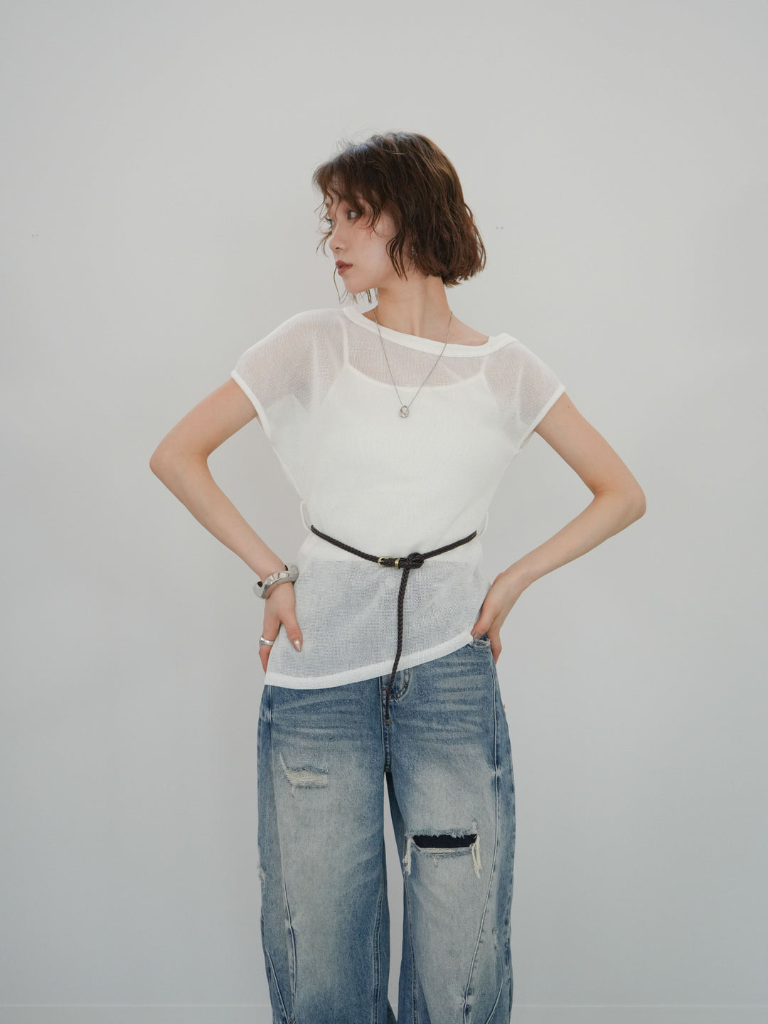 [予約]ベルト付アシメシアーニットトップス/white