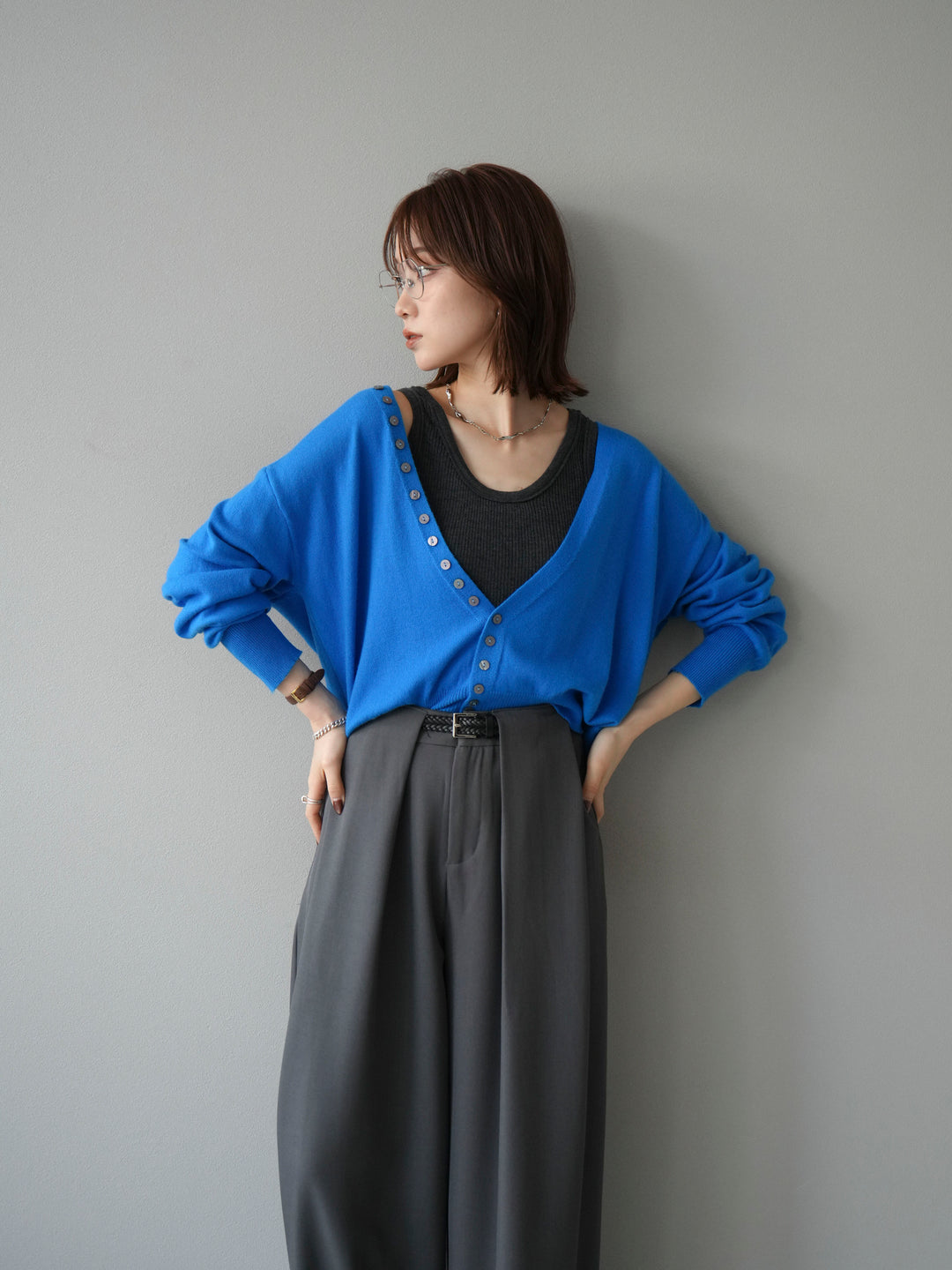 [予約]デザインボタンニットカーディガン＆タンクトップSET/ブルー