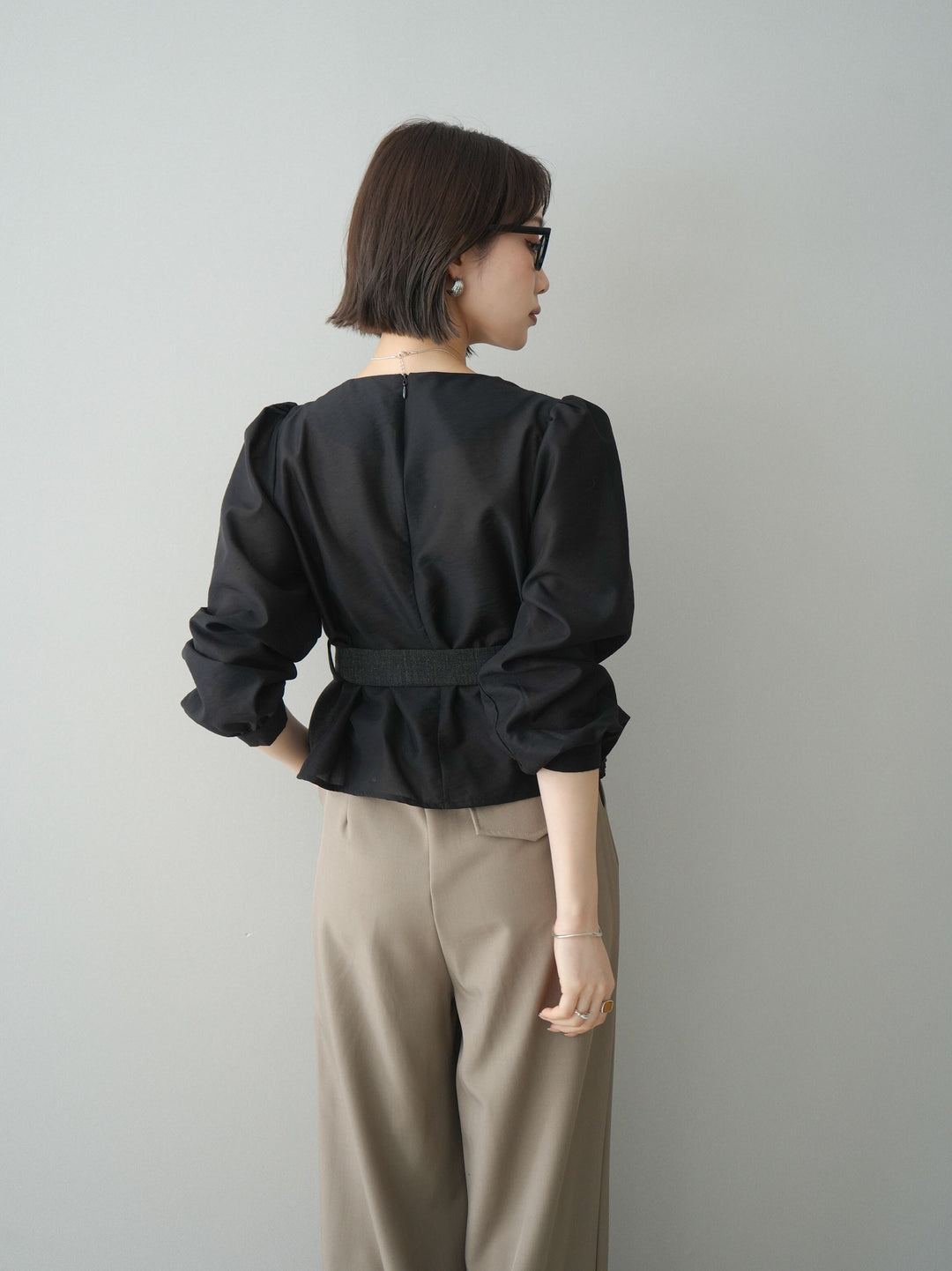 [SET]異素材ビスチェドッキングブラウス+選べるアクセセット(2set)