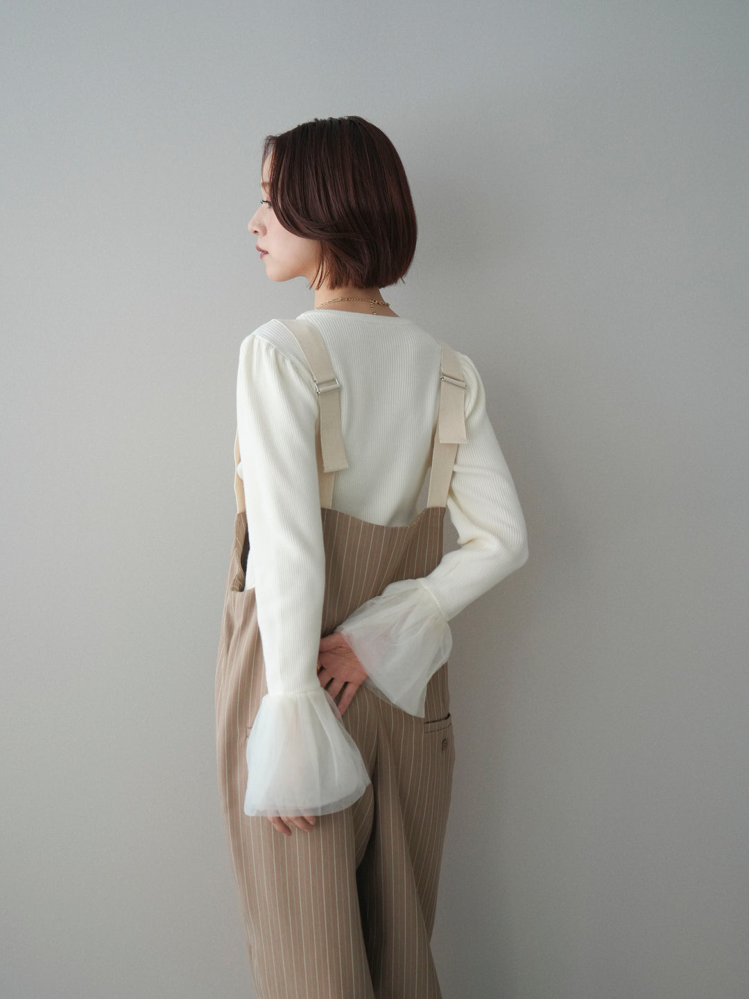 [SET]袖チュールパワショルリブニットトップス+グログランテープストライプサロペット(2set)