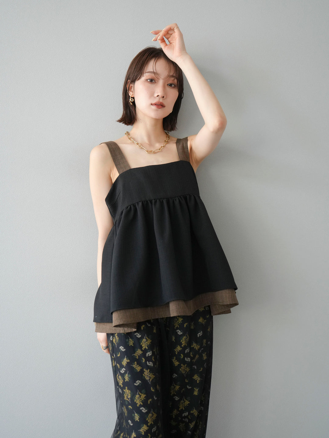 [SET]リネンライク配色フレアタンクトップ+コード刺繍チュールレイヤードパンツ+ブーケプリントタックパンツ(3set)