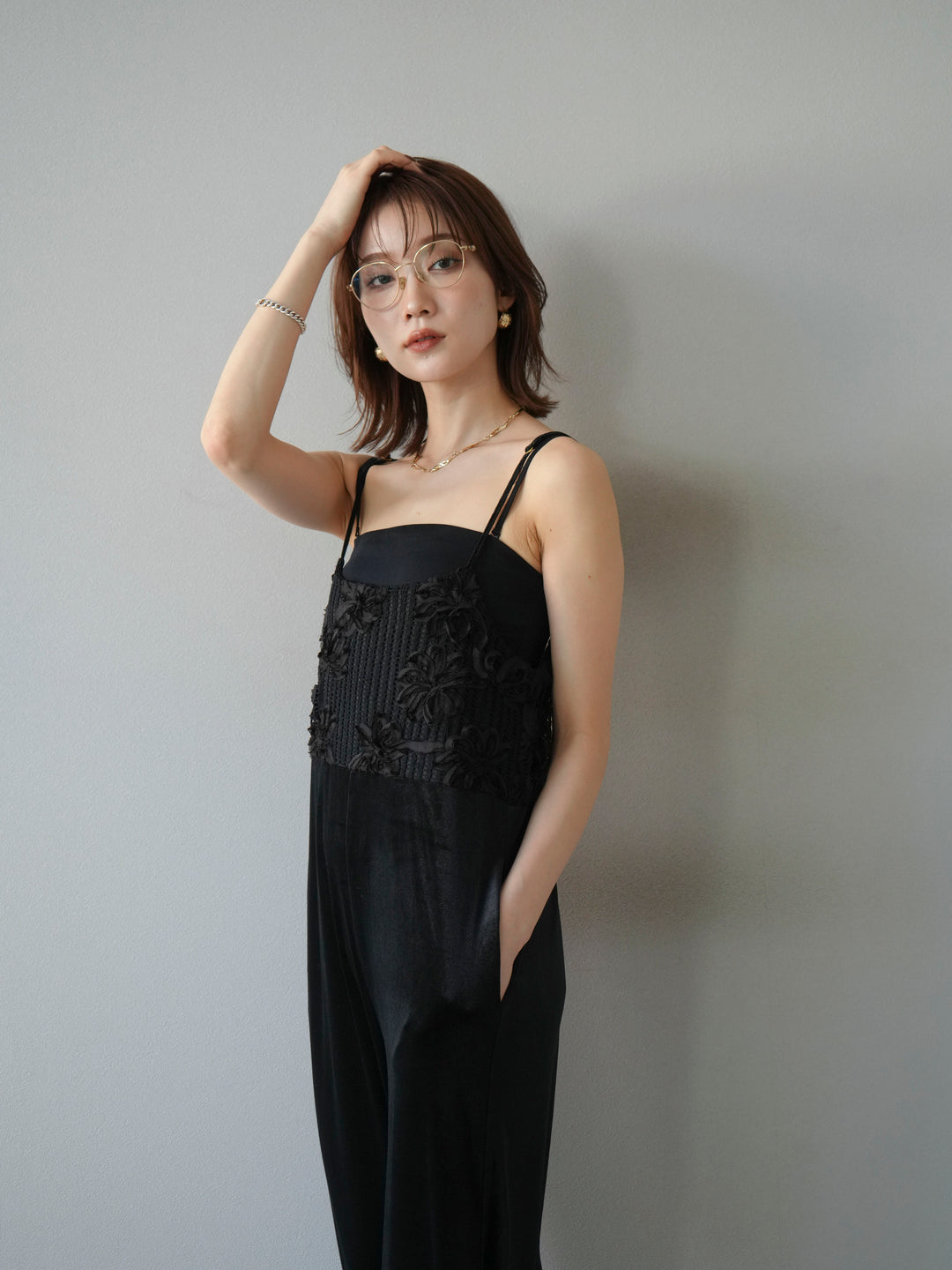 [予約]ジャガード切替ベロアサロペット/ブラック