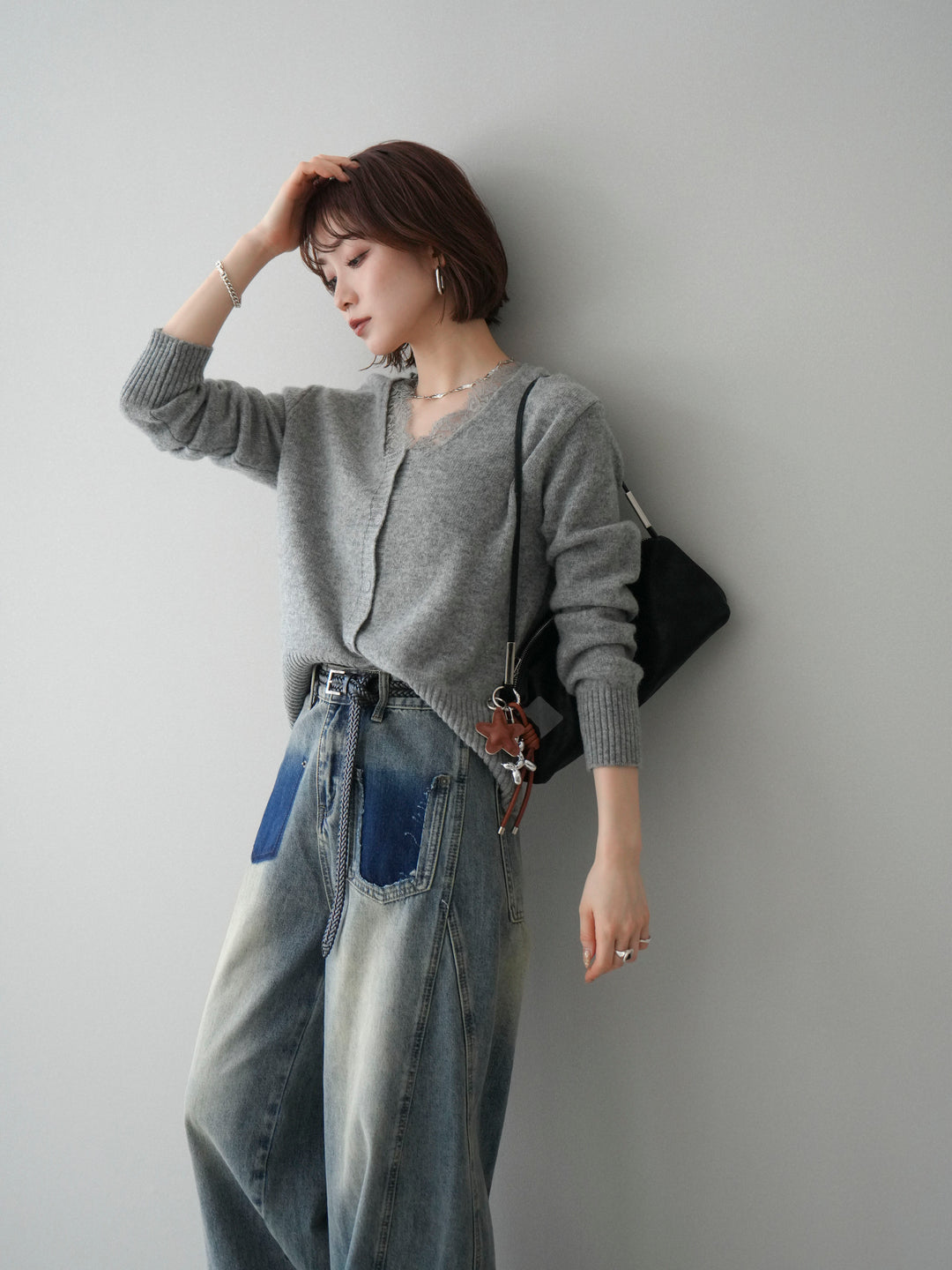 [SET]レースネックニットカーディガン+染めデザインポケットデニムパンツ(2set)