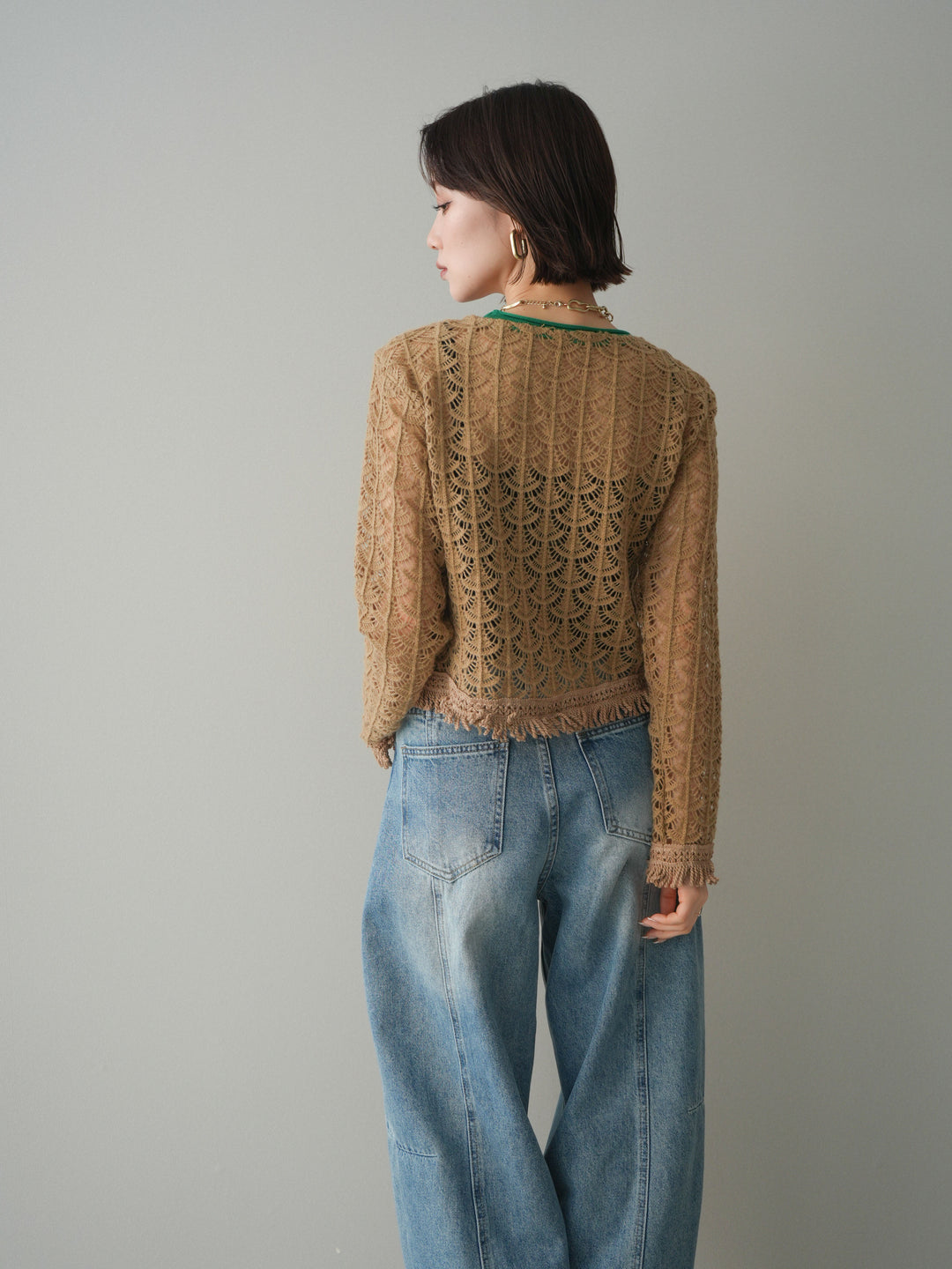 [予約]扇透かし編みクロップドニットプルオーバー/beige