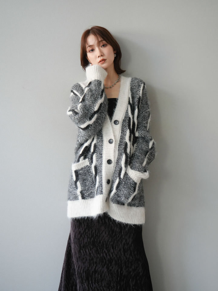 [予約]バイカラー編み込みデザインニットカーディガン/ホワイト
