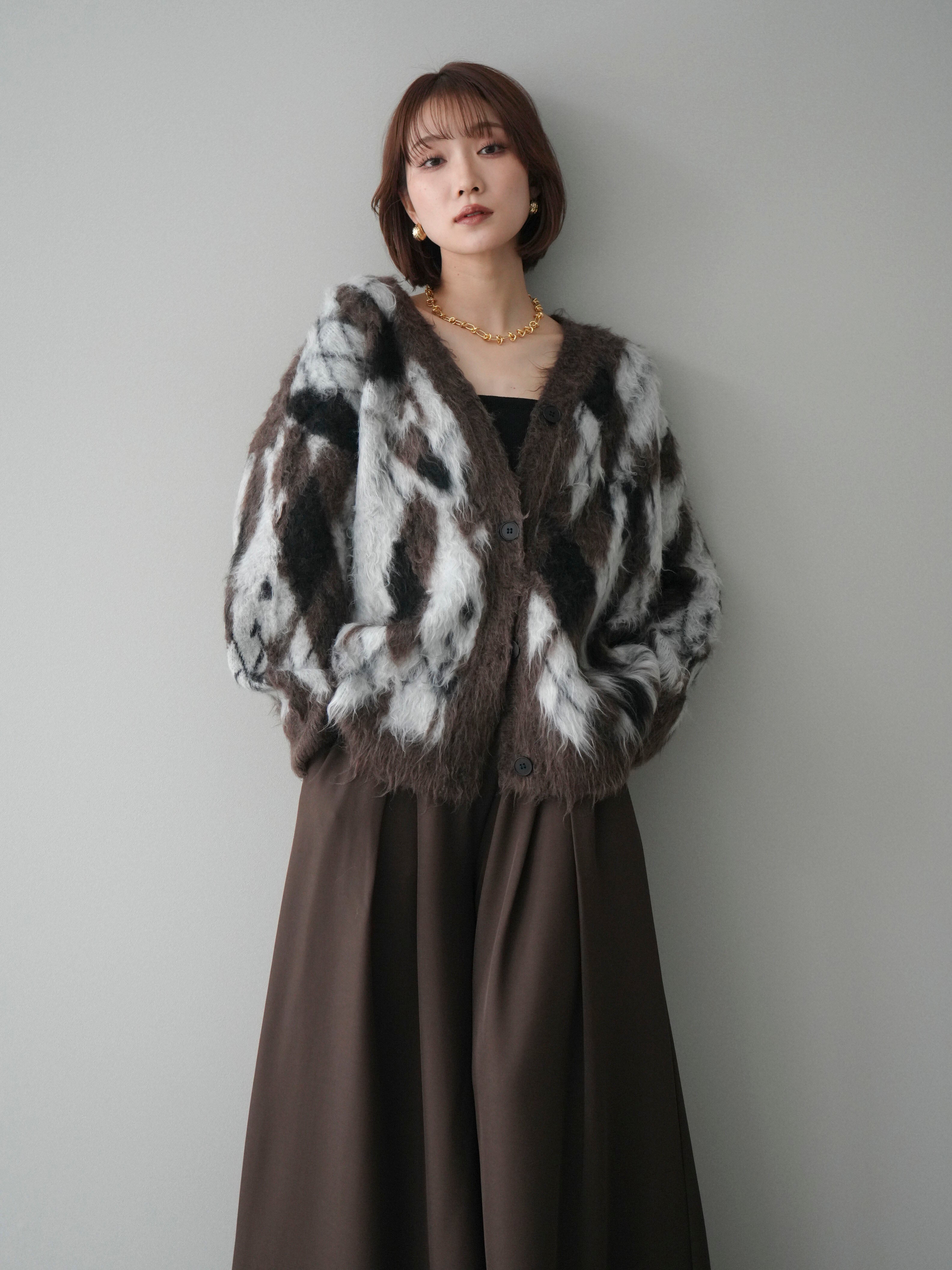 予約]アーガイル柄シャギーニットカーディガン/brown – Lumier