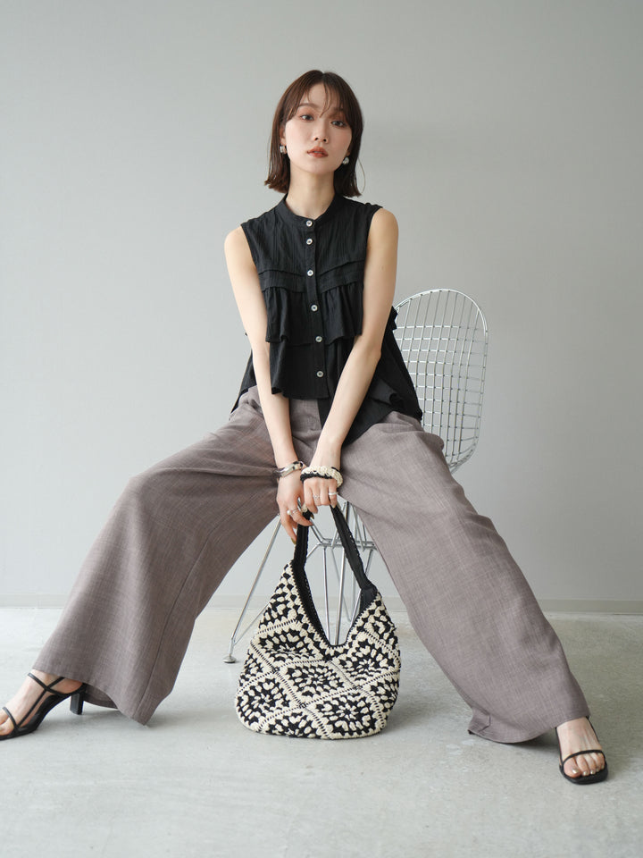 [予約]ドビーストライプアシンメトリーフリルノースリブラウス/ブラック