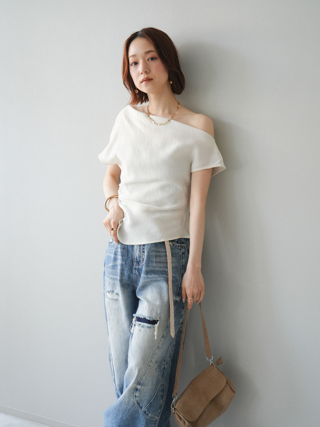[予約]クレープアシンメトリーギャザートップス/white