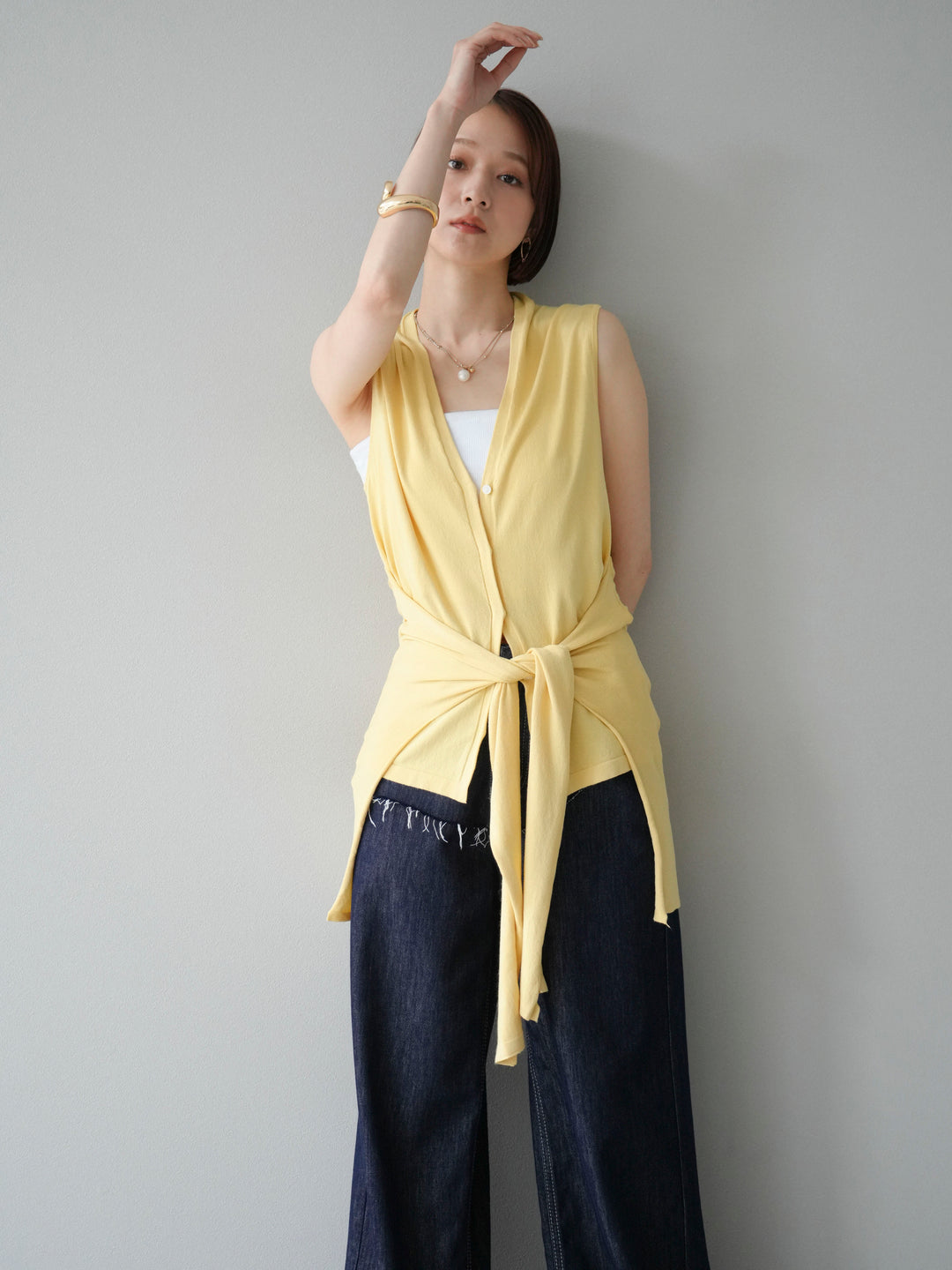 [SET]腰巻きデザインノースリーブニットカーディガン+ヒップデザインデニムパンツ(2set)