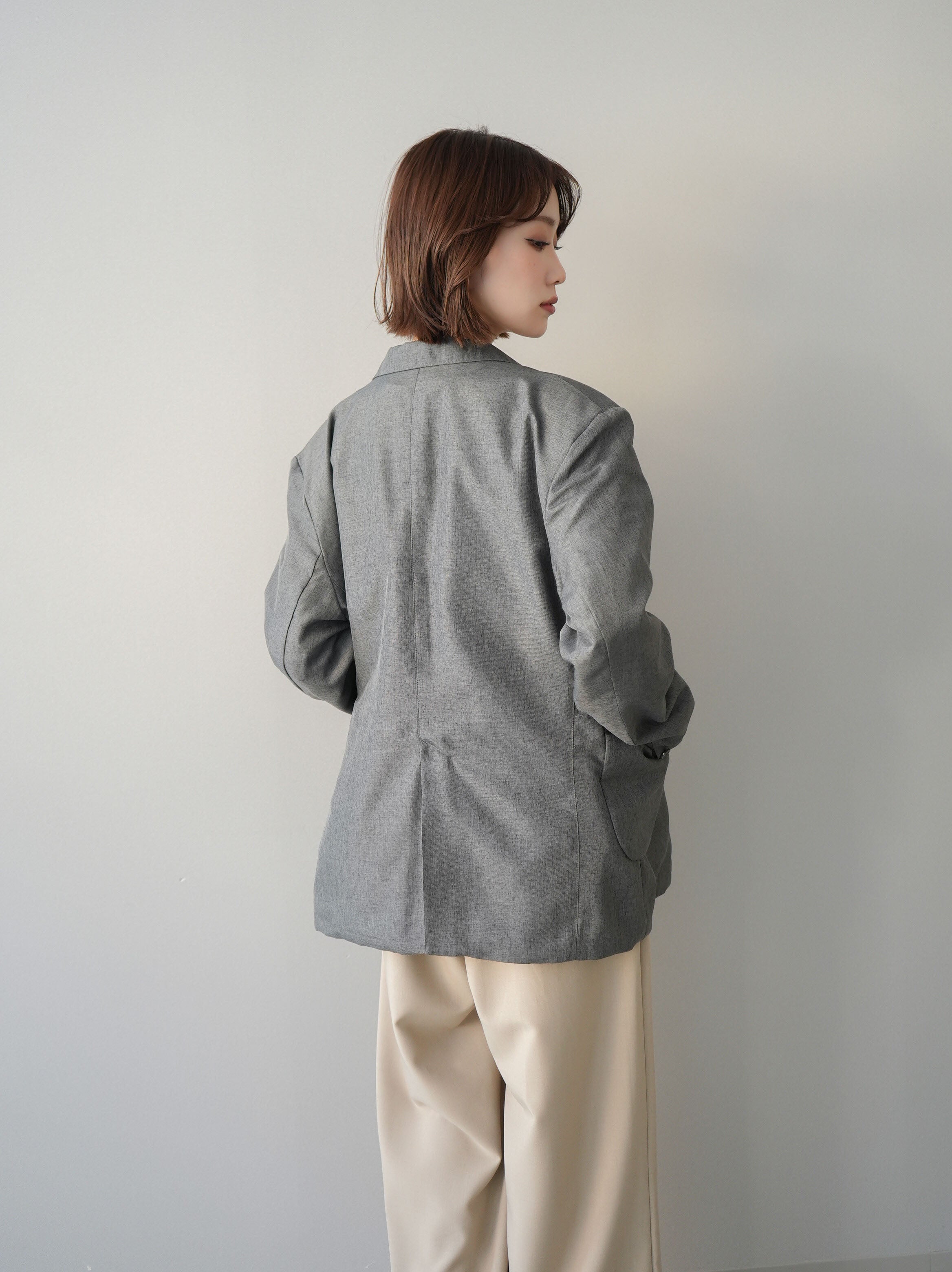 予約]ジャガードレースぺプラムドッキングサロペット/beige – Lumier