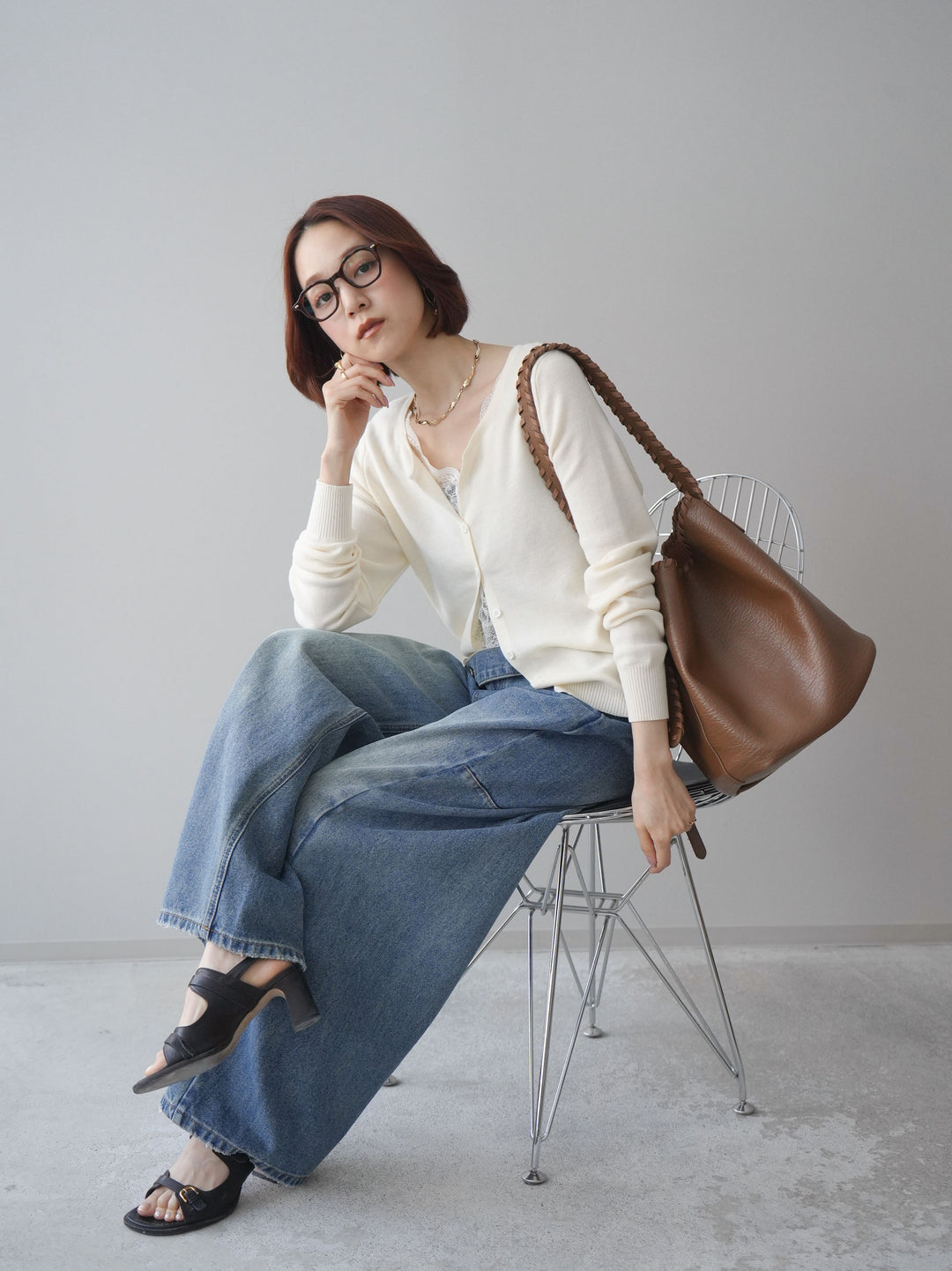 [SET]レースレイヤードニットカーディガン+アシメデザインワイドデニムパンツ(2set)