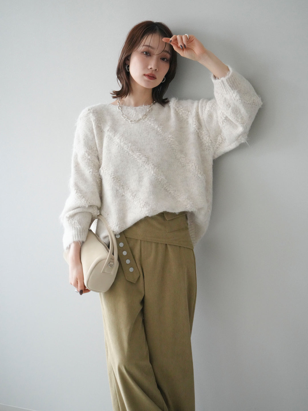 [予約]ブークレラインデザインニットプルオーバー/ivory