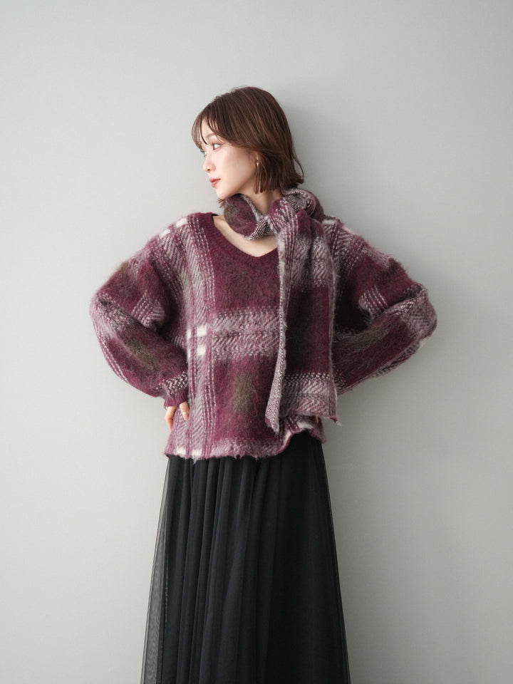 [予約]ストール付シャギーチェックニットプルオーバー/red