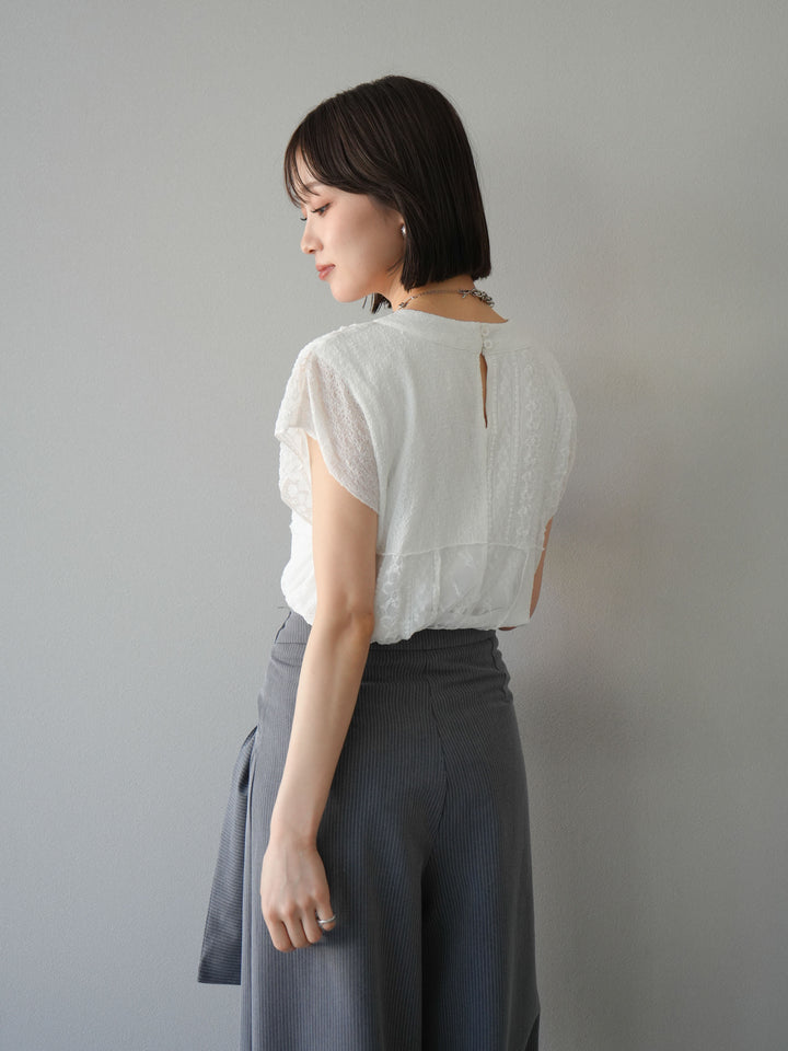 【預購】拼布蕾絲法式套頭衫/白色