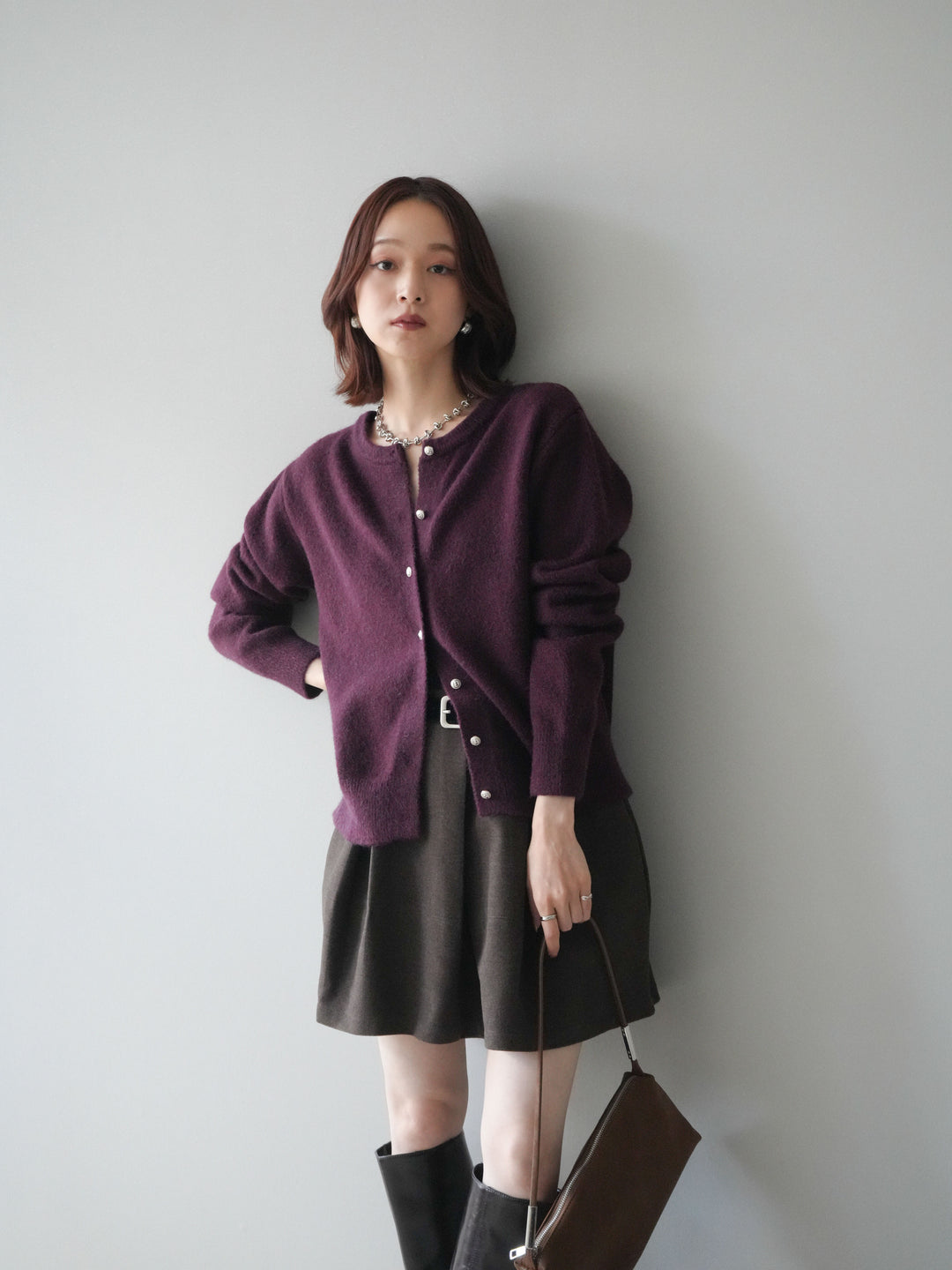 [SET]アンティークボタンニットカーディガン+ベルト付きタックミニスカート(2set)