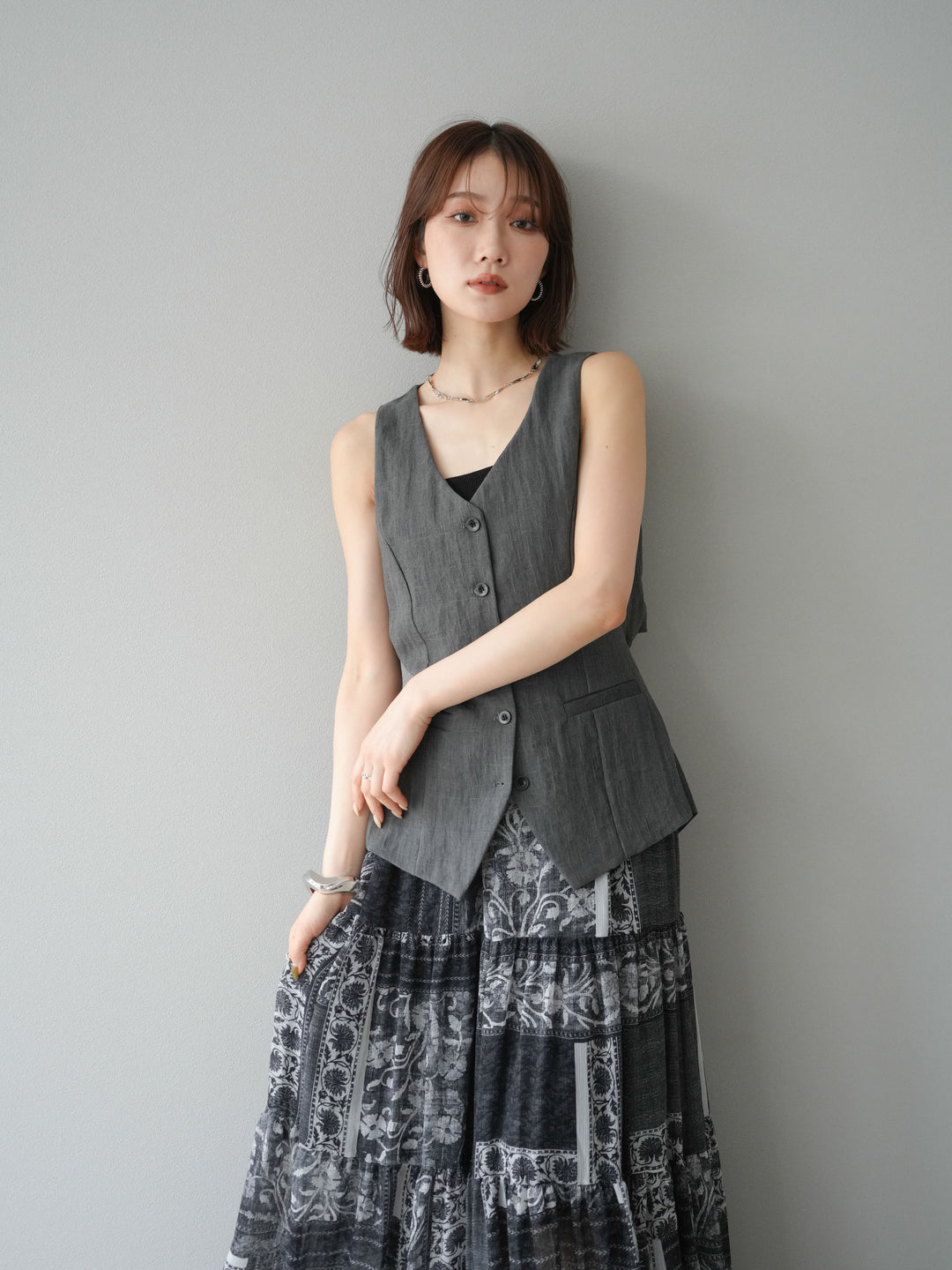[SET]リネンタッチバックオープンベスト＆ニュアンス柄マキシスカートSET UP(2set)