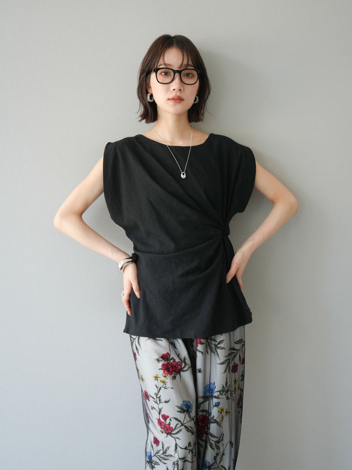 [SET] 側扭法式上衣+植物圖案休閒褲+繩繡薄紗疊穿褲（3件套裝）