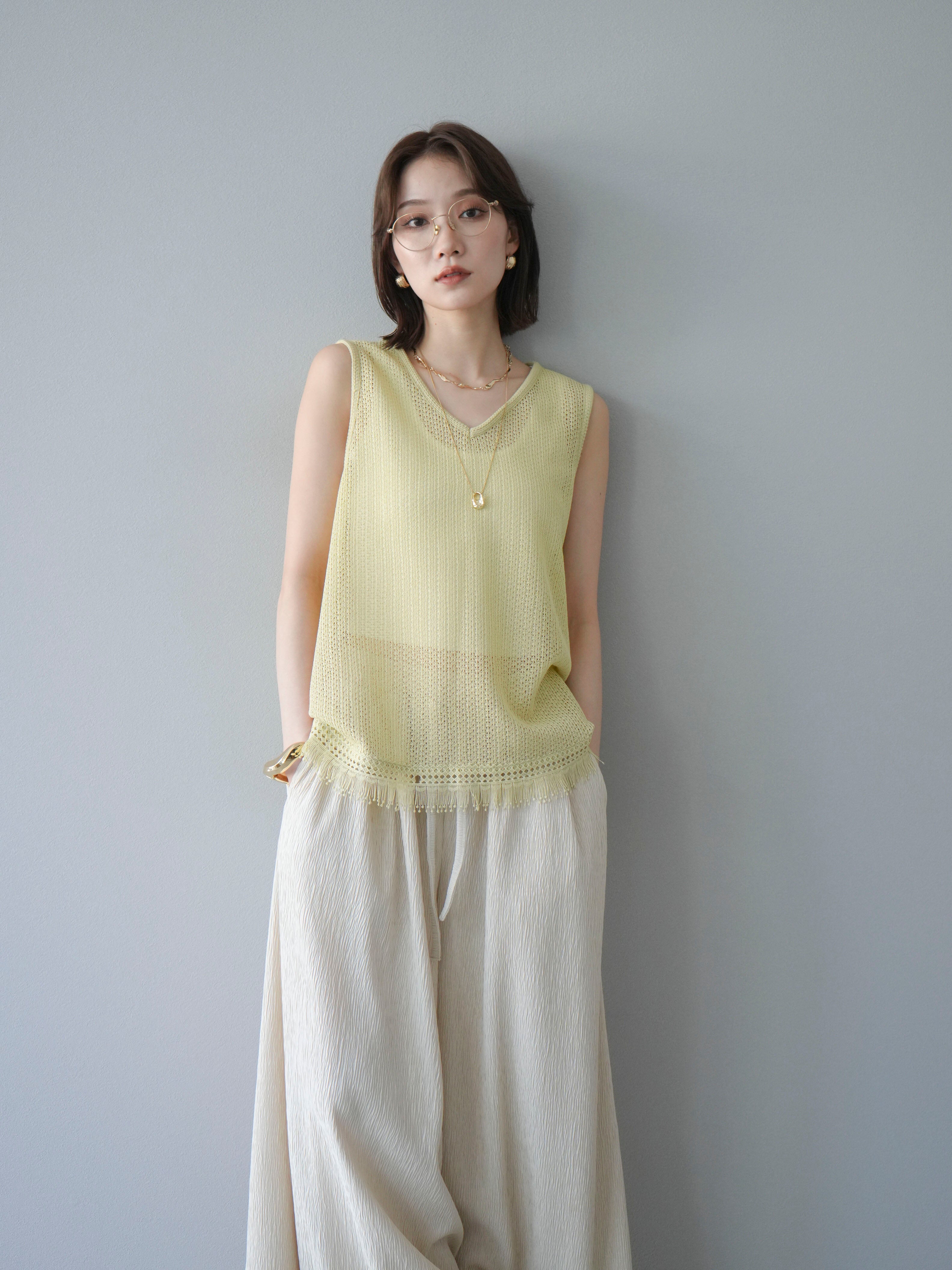 予約]裾フリンジVネックニットタンクトップアンサンブル/イエロー – Lumier