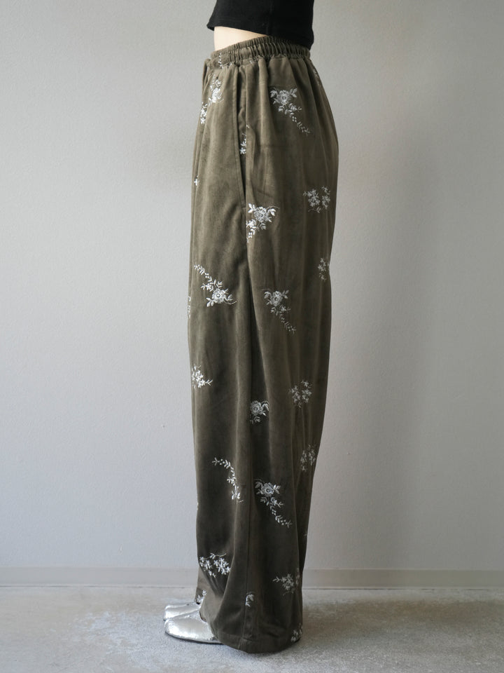 [予約]ベロアフラワーエンブロイダリーイージーパンツ/ブラウン
