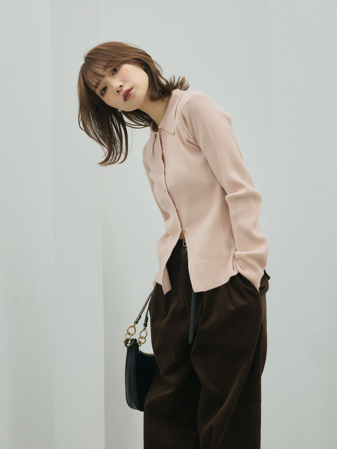 【Allure】[SET]くるみボタンポロリブニットトップス+コーデュロイタックワイドパンツ(2set)