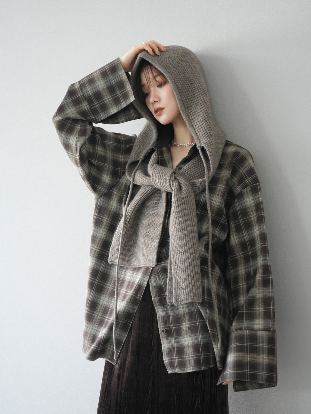 [予約]フードニットマフラー/グレージュ