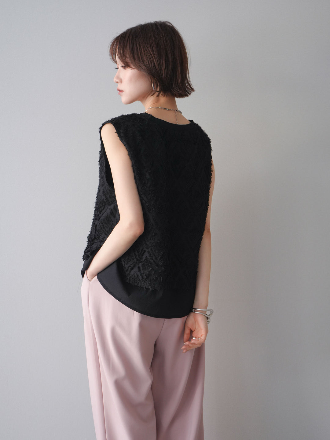 [SET]フリンジレイヤードVネックノースリーブ+選べるアクセセット(2set)