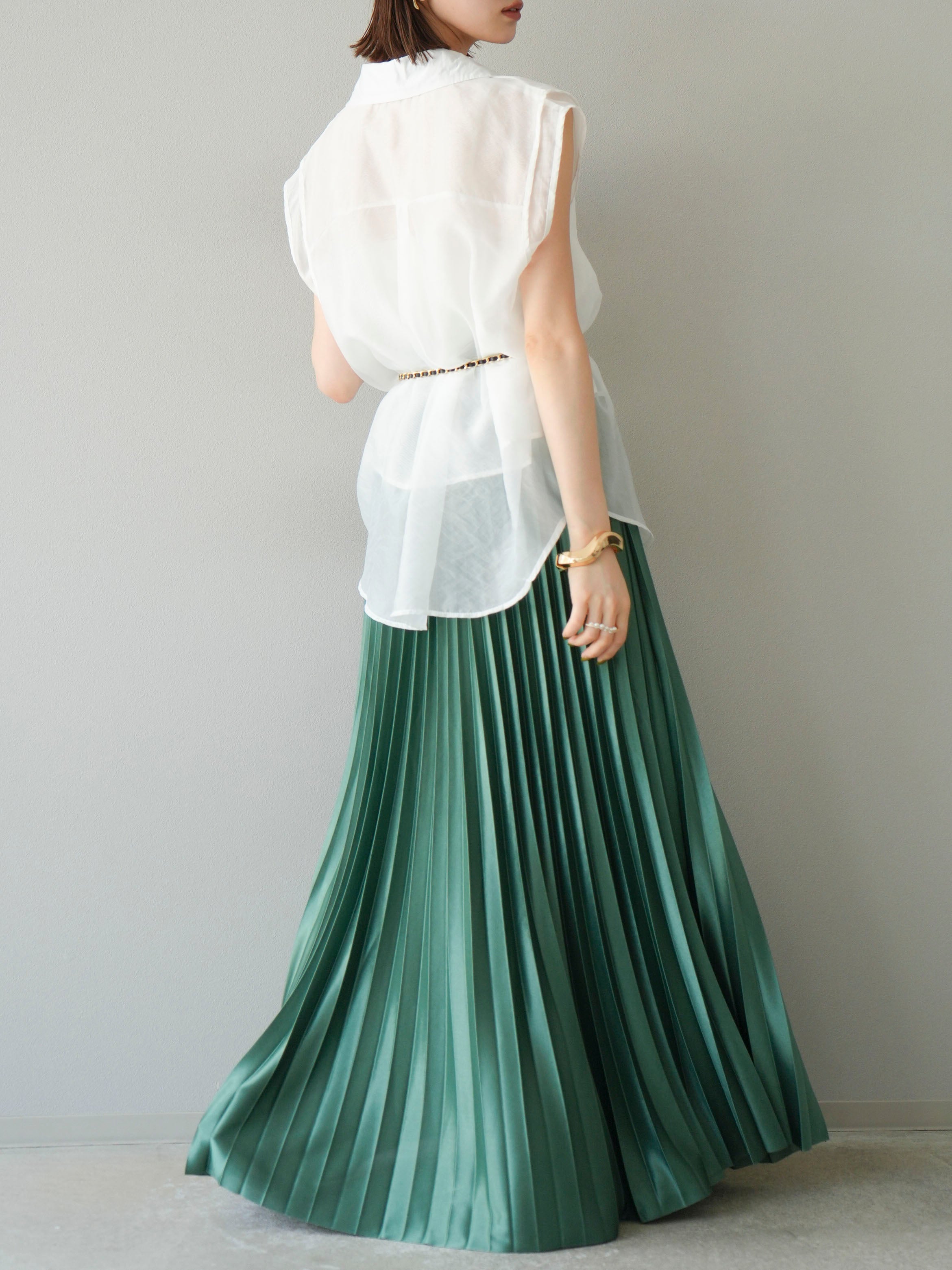 予約]サテンプリーツマキシスカート/グリーン – Lumier