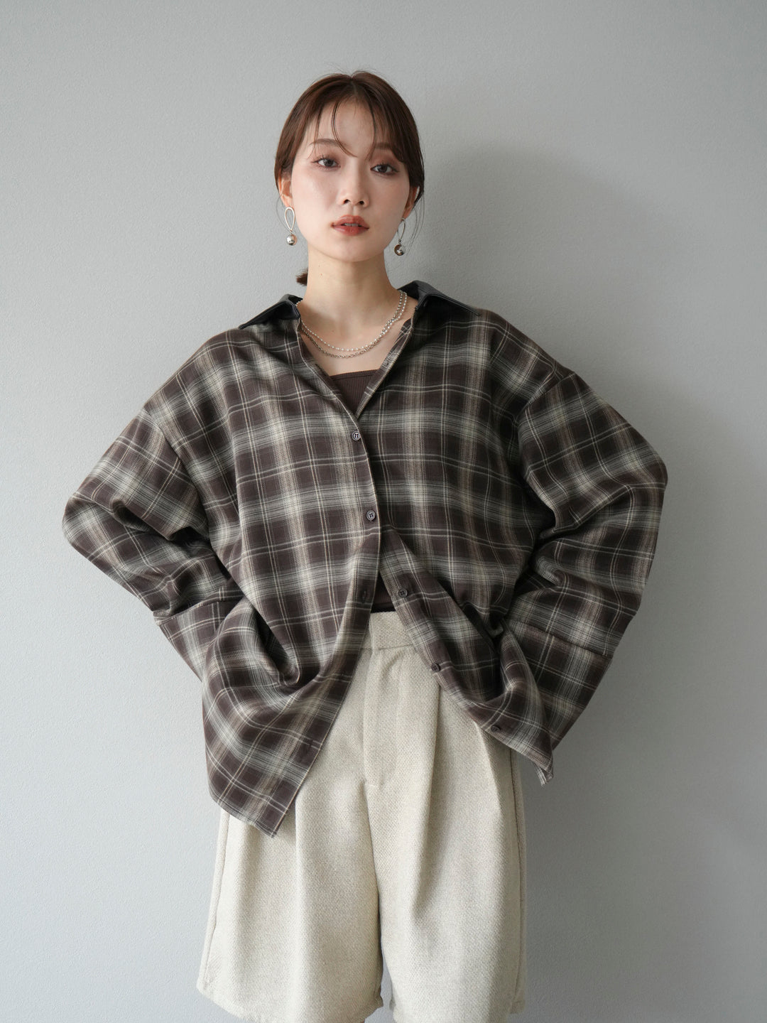 [予約]レザー襟オンブレチェックオーバーシャツ /ブラウン