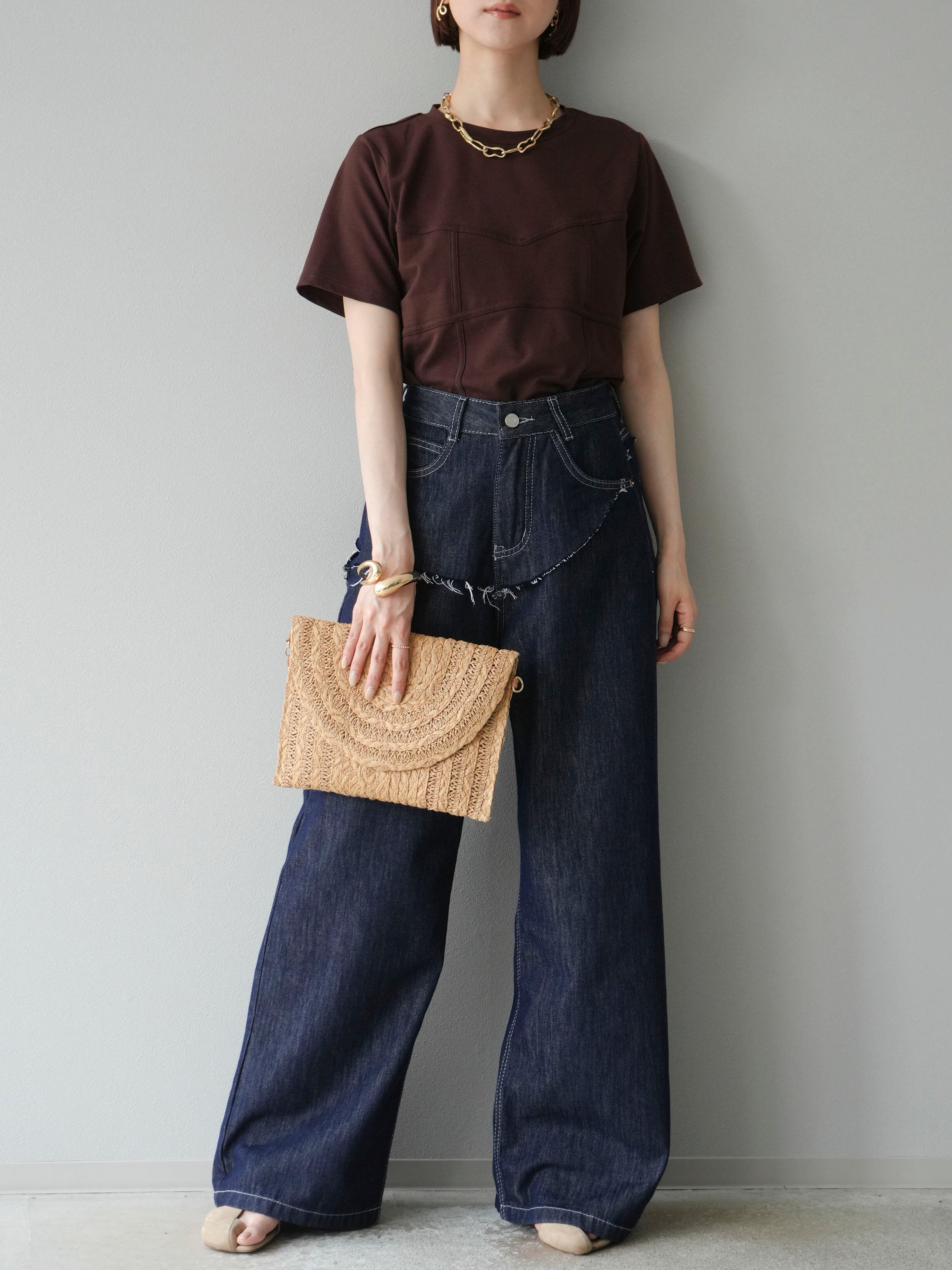 予約]ビスチェデザインTシャツ/ブラウン – Lumier