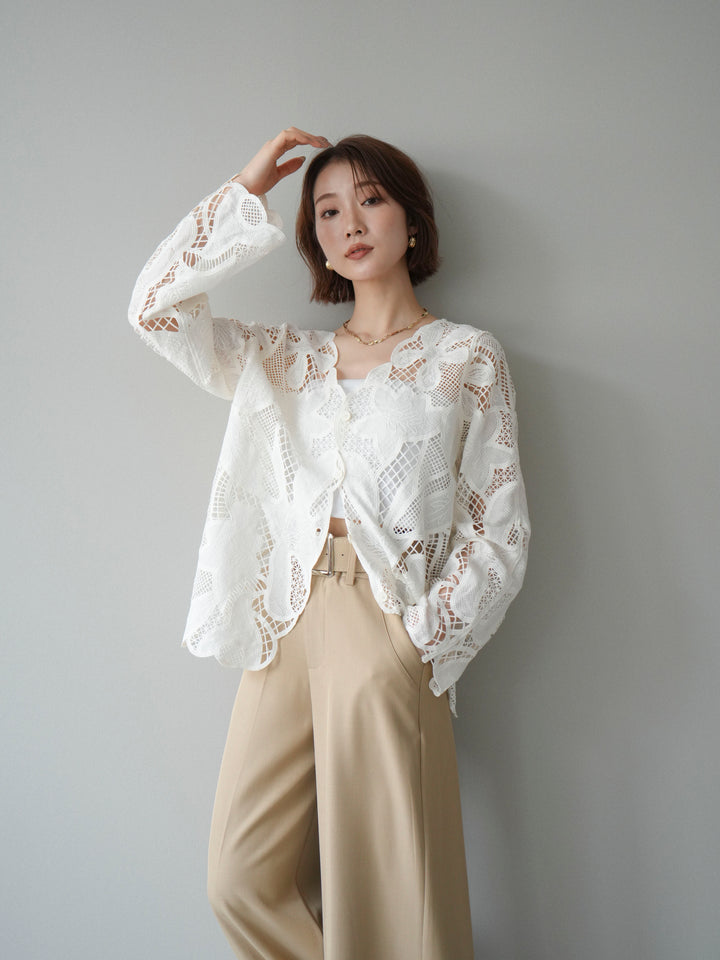 【套裝】3D蕾絲蕾絲上衣+內建胸罩羅紋抹胸吊帶背心（兩件組）