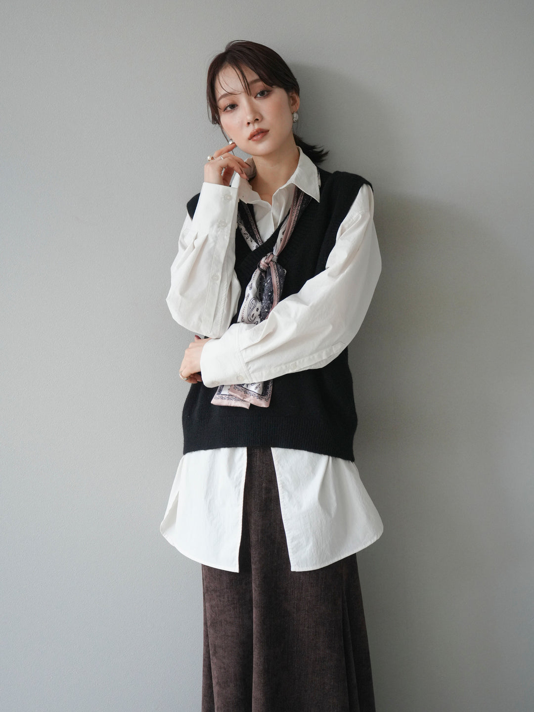 [予約]スカーフ付きニットベスト/black